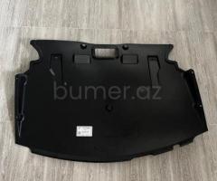 Ban-Kuza hissələr BMW