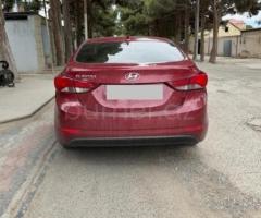 Hyundai Elantra 2015 Benzin 148 Sedan 198198 km Avtomat
