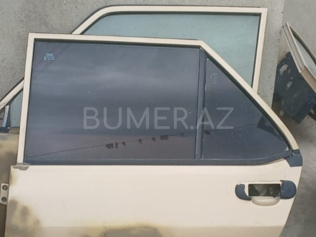 Ban-Kuza hissələr  Tofas, "Tofas" qapı şüşələri