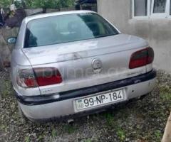 Opel Omega 1996 Benzin 116 Sedan 128850 km Avtomat