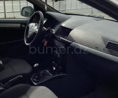 Opel Astra 2005 Benzin 80 Hetçbek 400000 km Mexanika