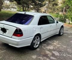 Mercedes C Class C 230 1999 Benzin 193 Sedan 254818 km Avtomat