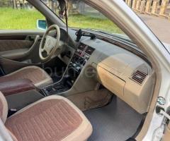 Mercedes C Class C 230 1999 Benzin 193 Sedan 254818 km Avtomat