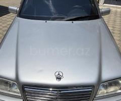Mercedes C Class C 180 1999 Benzin 122 Universal 329000 km Avtomat