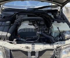 Mercedes C Class C 180 1999 Benzin 122 Universal 329000 km Avtomat