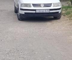 Volkswagen Passat 1997 Benzin 90 Sedan 343405 km Mexanika