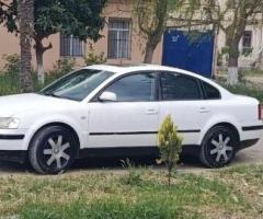 Volkswagen Passat 1997 Benzin 90 Sedan 343405 km Mexanika