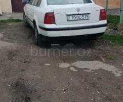 Volkswagen Passat 1997 Benzin 90 Sedan 343405 km Mexanika
