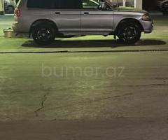 Mitsubisi Montero 2000 Benzin 177 Offoard / SUV 307000 km Avtomat
