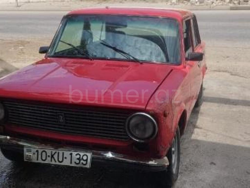 LADA (VAZ) 21011 1983 Benzin 69 Sedan 9755 km Mexanika