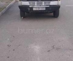 Mercedes 208 D 1991 Dizel 79 300000 km Mikroavtobuslar Mexanika