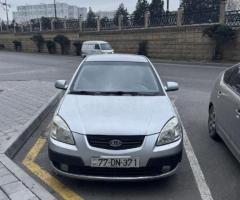Kia Rio 2007 Dizel 110 Hetçbek 390000 km Mexanika