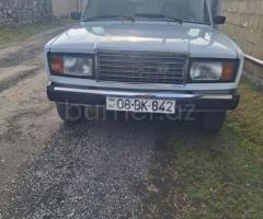 LADA (VAZ) 2107 2005 Benzin 75 Sedan 95000 km Mexanika