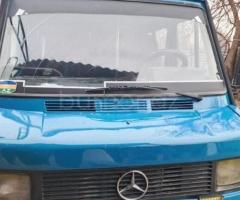 Mercedes 308 D 1992 Dizel 140 504836 km Mikroavtobuslar Mexanika