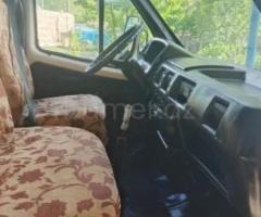 MARKALAR GAZ 33021 2000 Benzin 100 150000 km Mexanika