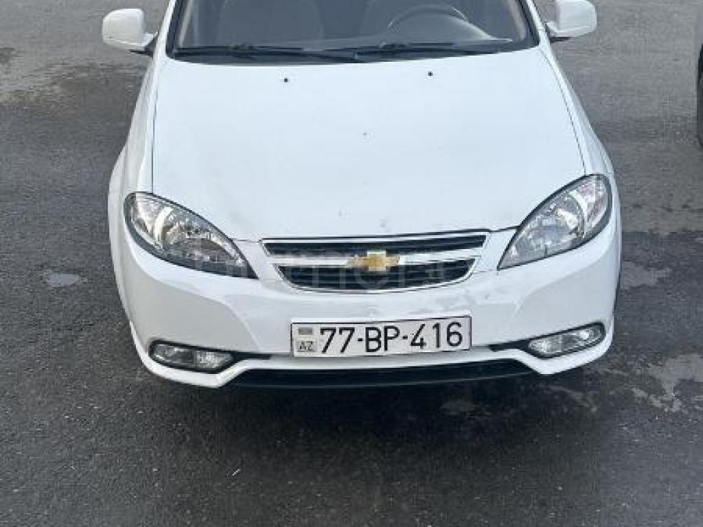 Daewo Gentra 2014 Benzin 107 Sedan 300000 km Mexanika
