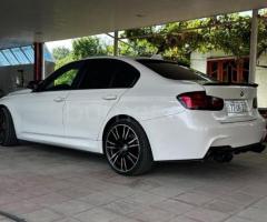 BMW 3-series 328 2015 Benzin 245 Sedan 157000 km Avtomat