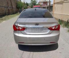 Hyundai Sonata 2011 Benzin 193 Sedan 219000 km Avtomat