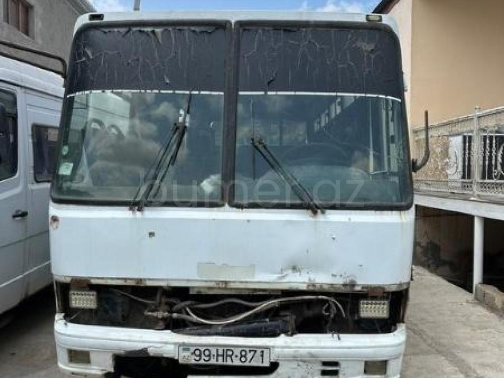 Isuzu Ecobus 2004 Dizel 150 232000 km Avtobuslar Mexanika