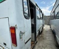 Isuzu Ecobus 2004 Dizel 150 232000 km Avtobuslar Mexanika