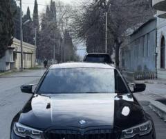 BMW 3-series 330 2019 Benzin 258 Sedan 120000 km Avtomat