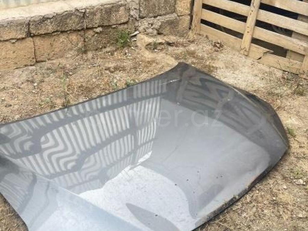 Ban-Kuza hissələr Hyundai