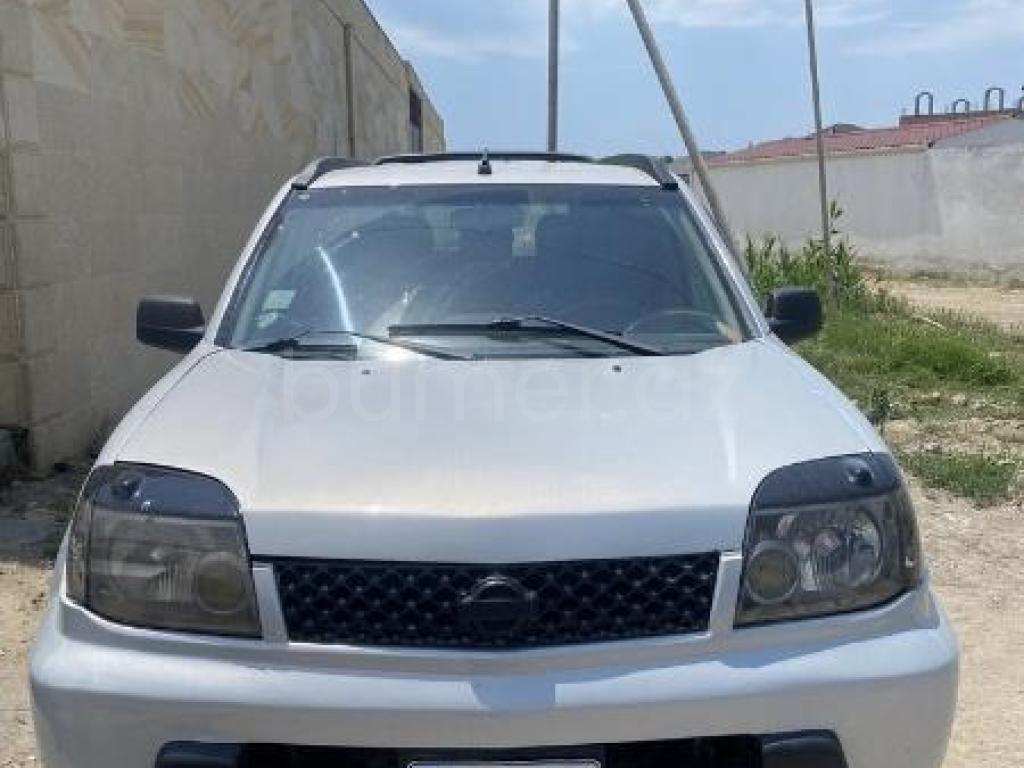 Nissan X-Trail 2000 Benzin Offoard / SUV 220000 km Avtomat