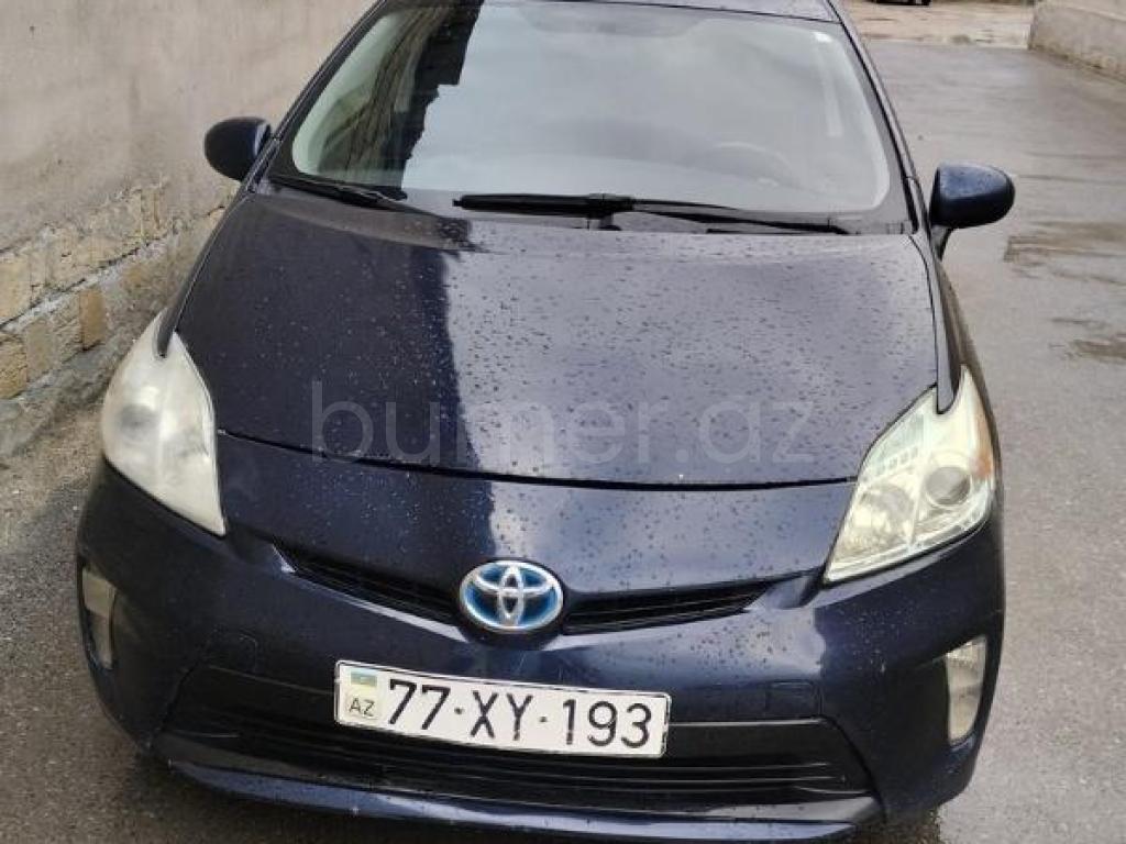 Toyota Prius 2012 Hibrid 98 Filtbek 480000 km Avtomat