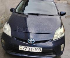 Toyota Prius 2012 Hibrid 98 Filtbek 480000 km Avtomat