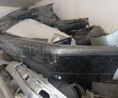 Ban-Kuza hissələr Mercedes