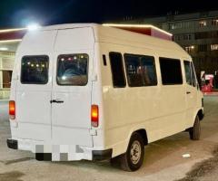 Mercedes 208 D 1992 Dizel 100 651000 km Mikroavtobuslar Mexanika