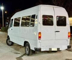 Mercedes 208 D 1992 Dizel 100 651000 km Mikroavtobuslar Mexanika