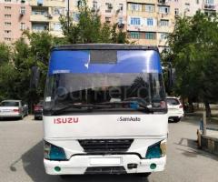 Isuzu NP 37 2008 Dizel 177 350000 km Avtobuslar Mexanika