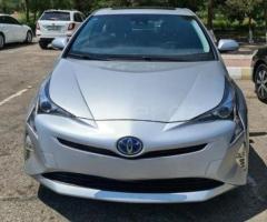 Toyota Prius 2016 Hibrid 98 Filtbek 398000 km Avtomat