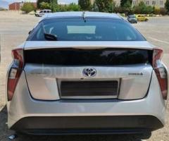 Toyota Prius 2016 Hibrid 98 Filtbek 398000 km Avtomat