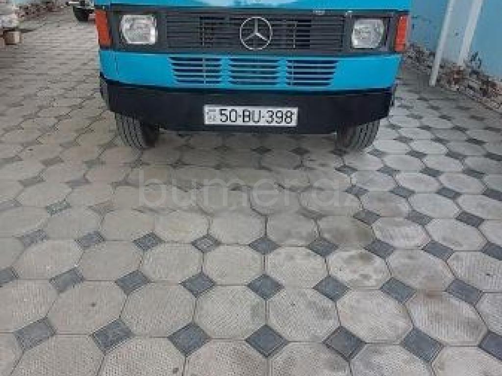 Mercedes 208 D 1991 Dizel 78 450000 km Mikroavtobuslar Mexanika