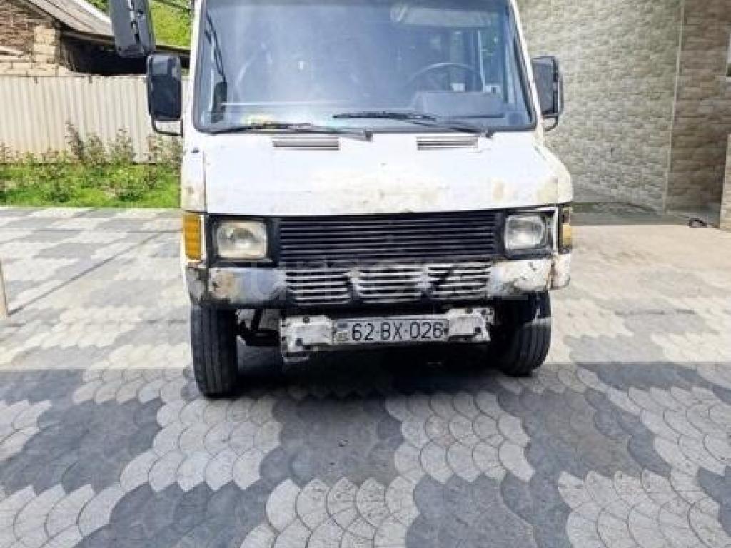 Mercedes 308 D 1992 Dizel 150 450000 km Mikroavtobuslar Mexanika