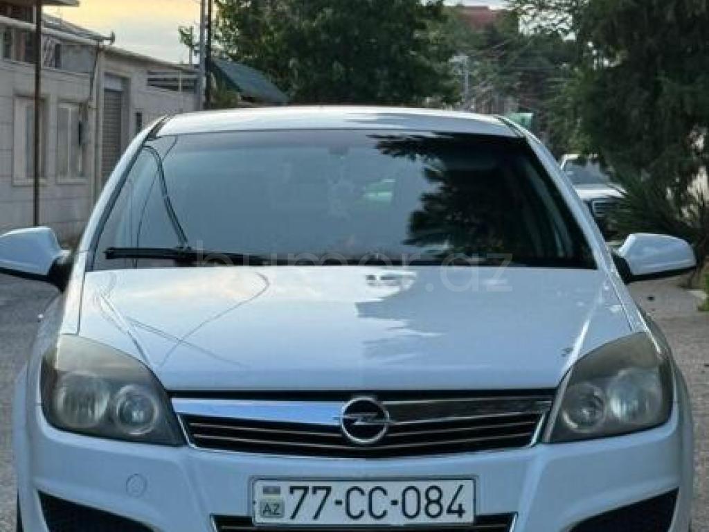 Opel Astra 2009 Benzin 140 Hetçbek 193534 km Mexanika