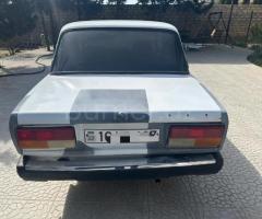 LADA (VAZ) 2107 2002 Benzin 75 Sedan 352536 km Mexanika