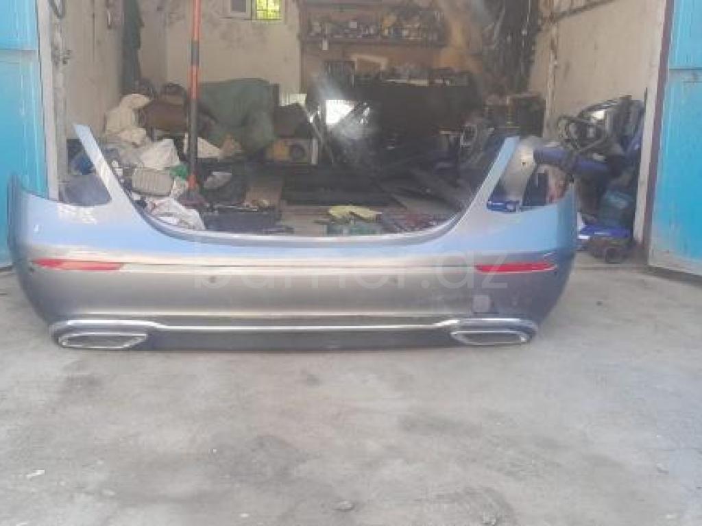 Ban-Kuza hissələr Mercedes