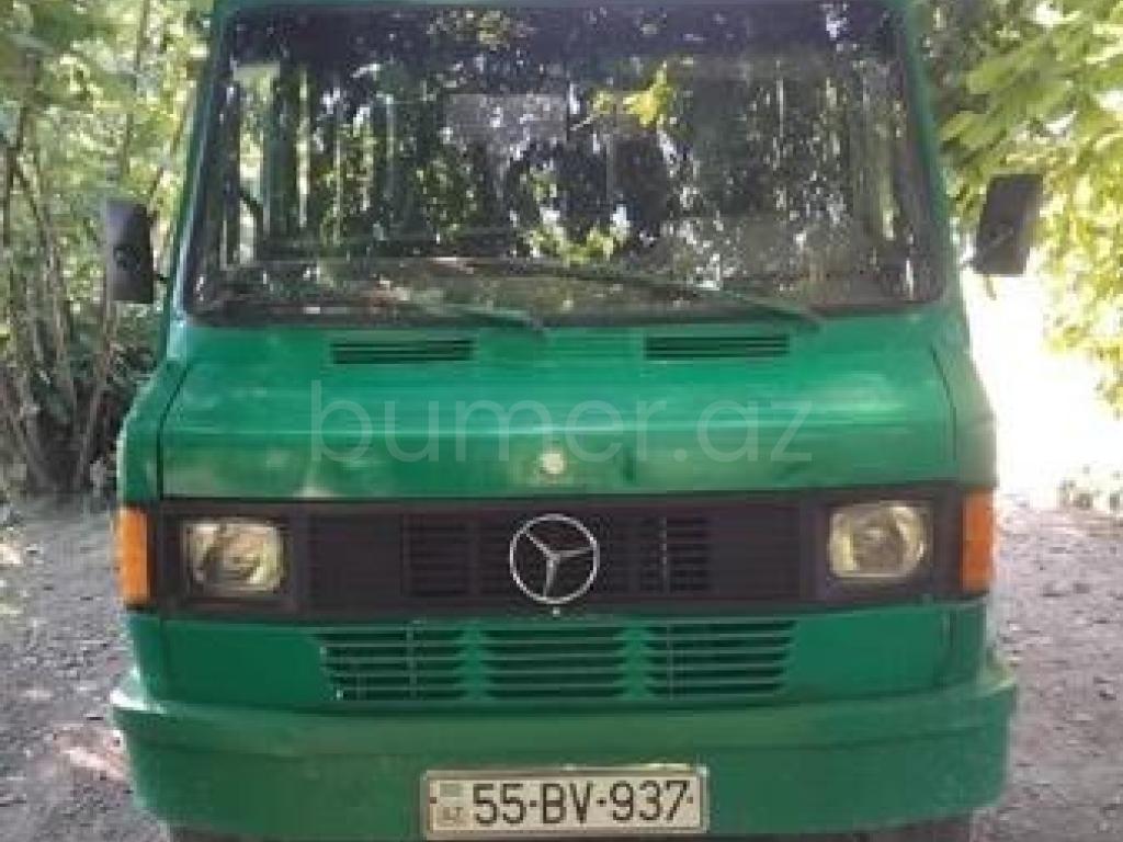 Mercedes 208 D 1995 Dizel 90 400828 km Mikroavtobuslar Mexanika