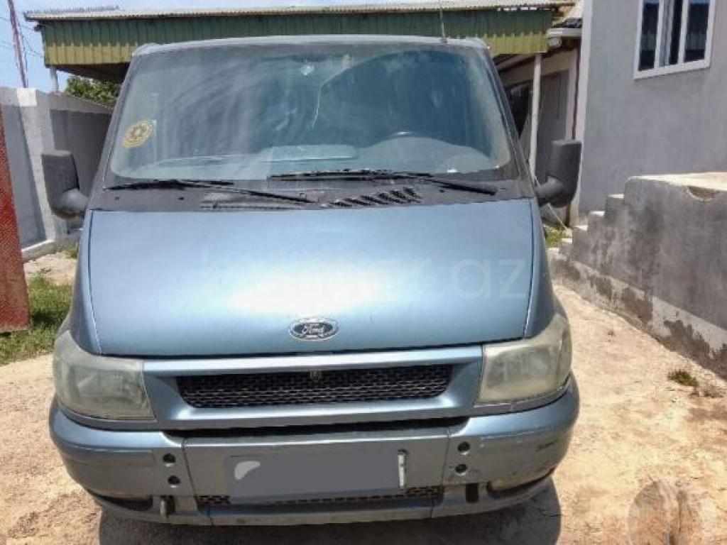Ford Transit 2003 Dizel 100 586000 km Mikroavtobuslar Mexanika