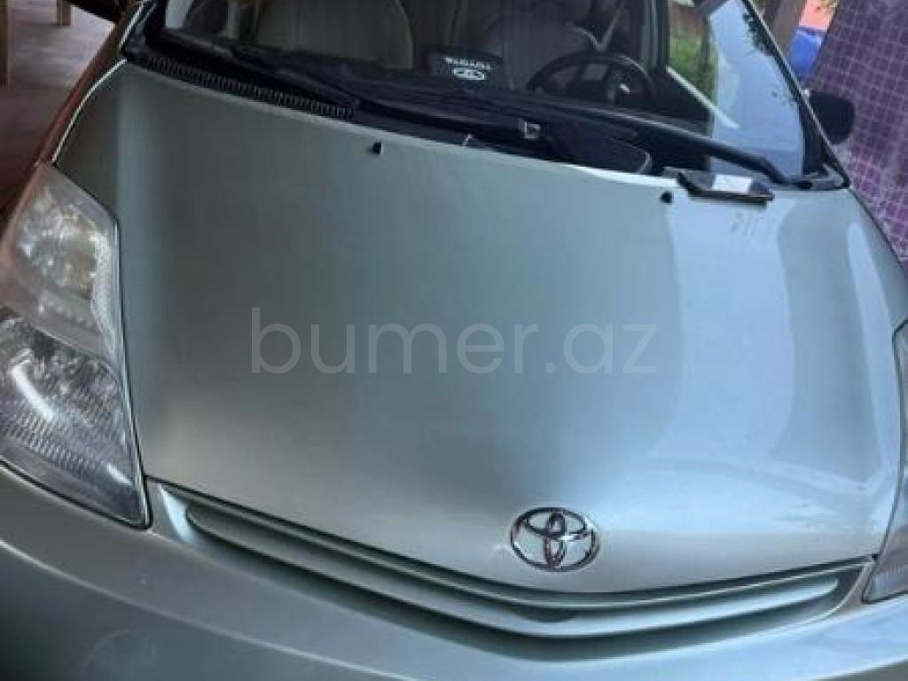 Toyota Prius 2008 Hibrid 76 Filtbek 383262 km Avtomat