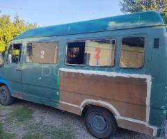 Mercedes 208 D 1994 Dizel 79 177777 km Mikroavtobuslar Mexanika