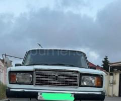 LADA (VAZ) 2107 2004 Benzin 75 Sedan 92885 km Mexanika