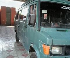 Mercedes 208 D 1994 Dizel 79 245124 km Mikroavtobuslar Mexanika