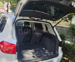 Volkswagen Tiguan 2012 Benzin 200 Offoard / SUV 241000 km Avtomat