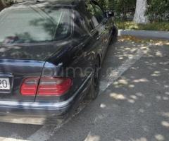 Mercedes E Class E 320 1998 Benzin 227 Sedan 480000 km Avtomat