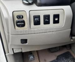 Toyota Camry 2010 Benzin 167 Sedan 330000 km Avtomat