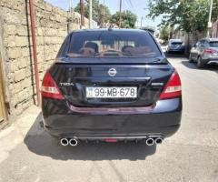 Nissan Tiida 2008 Benzin 110 Sedan 300000 km Avtomat